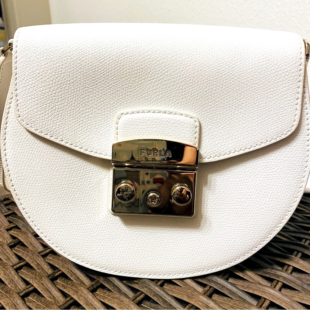 Furla Metropolis White Leather Mini Saddle Handbag/Purse. - Picture 5 of 12